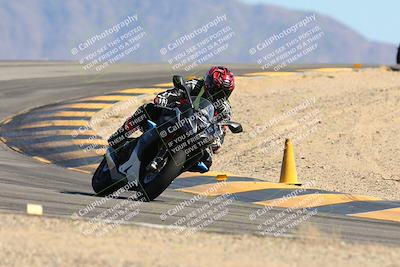 media/Oct-21-2024-Moto Forza (Mon) [[0d67646773]]/B Group/Session 4 (Turn 12)/